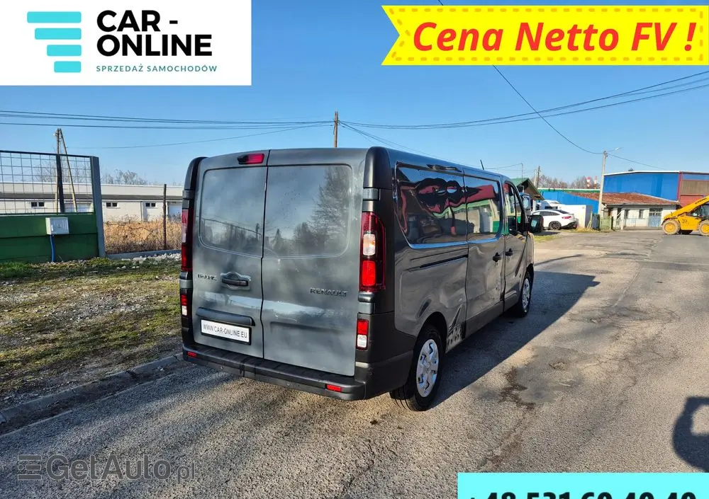 RENAULT Trafic 