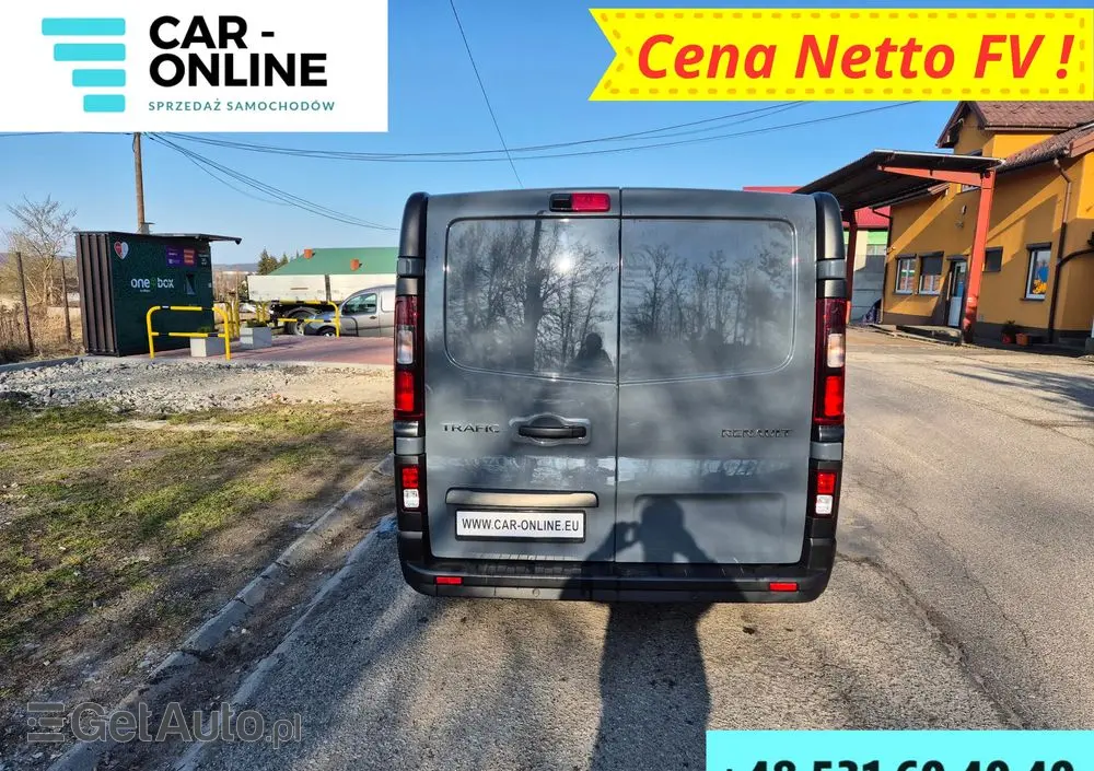 RENAULT Trafic 