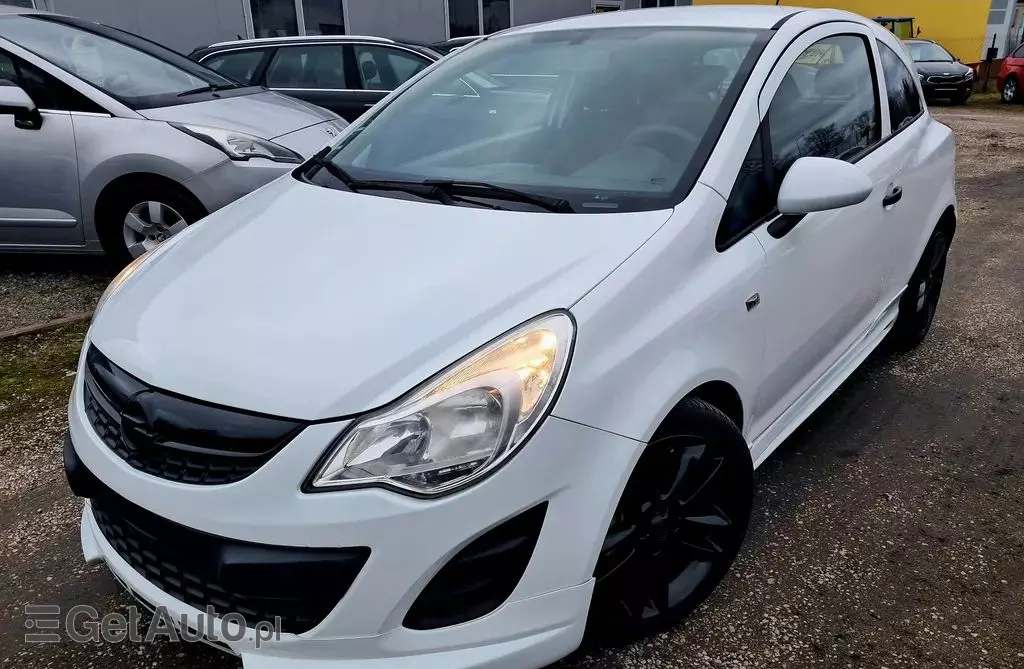 OPEL Corsa 