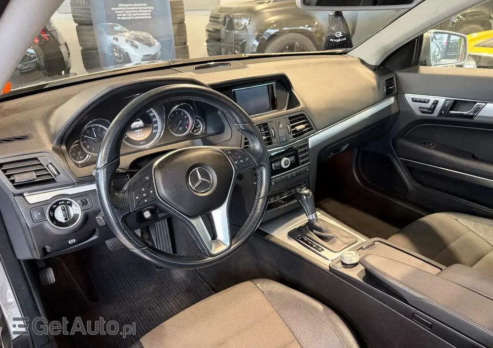 MERCEDES-BENZ Klasa E 350 BlueEFFICIENCY 7G-TRONIC Avantgarde