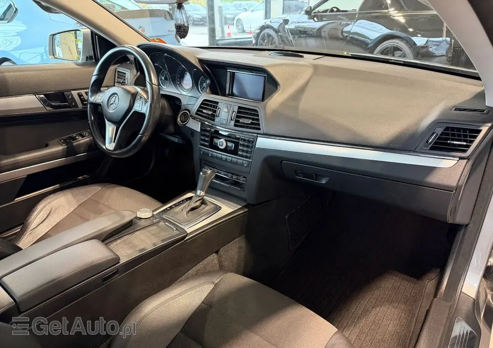 MERCEDES-BENZ Klasa E 350 BlueEFFICIENCY 7G-TRONIC Avantgarde
