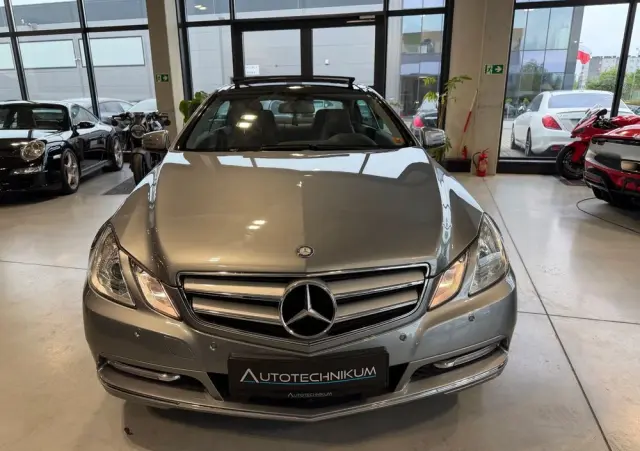MERCEDES-BENZ Klasa E 350 BlueEFFICIENCY 7G-TRONIC Avantgarde