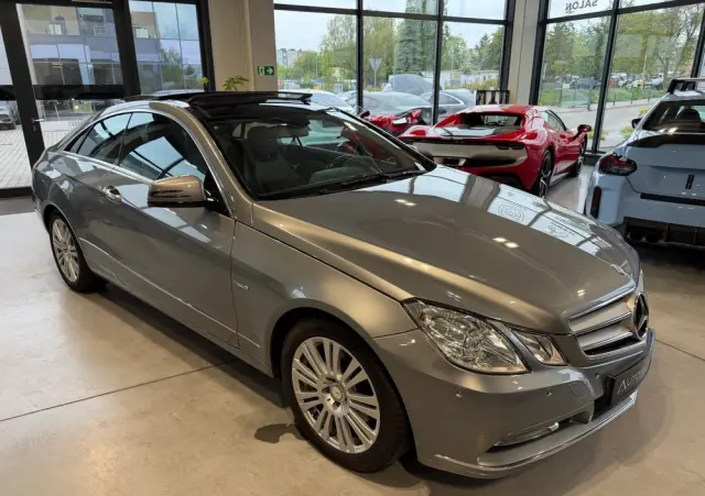 MERCEDES-BENZ Klasa E 350 BlueEFFICIENCY 7G-TRONIC Avantgarde