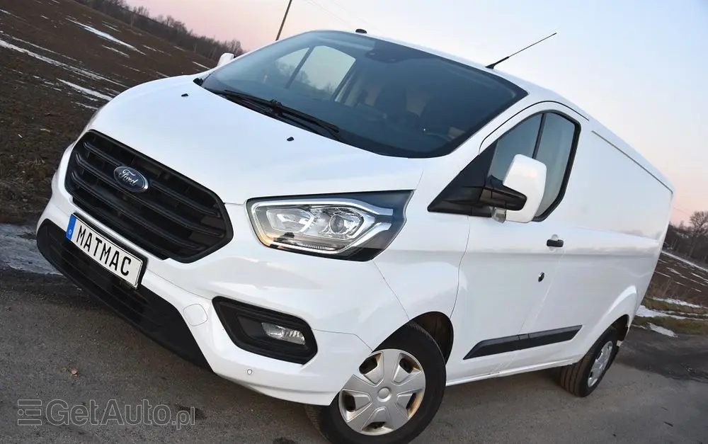FORD TRANSIT CUSTOM 300 L2H1 