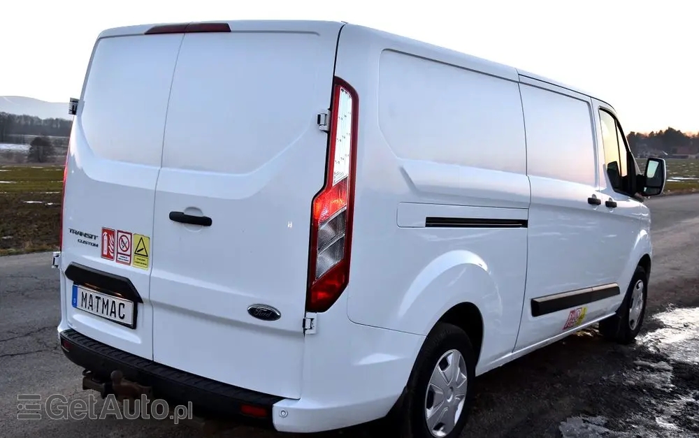 FORD TRANSIT CUSTOM 300 L2H1 