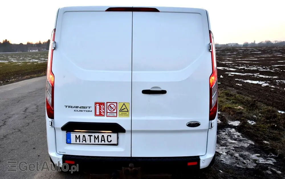 FORD TRANSIT CUSTOM 300 L2H1 