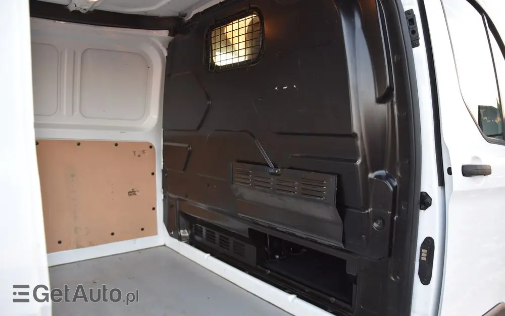 FORD TRANSIT CUSTOM 300 L2H1 