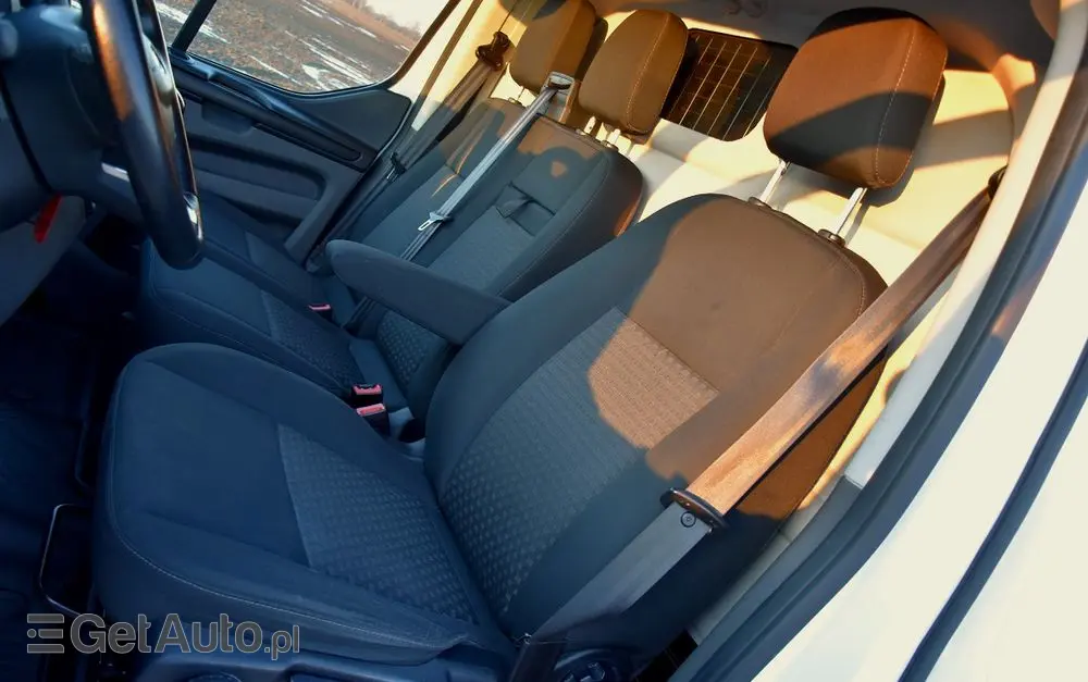 FORD TRANSIT CUSTOM 300 L2H1 