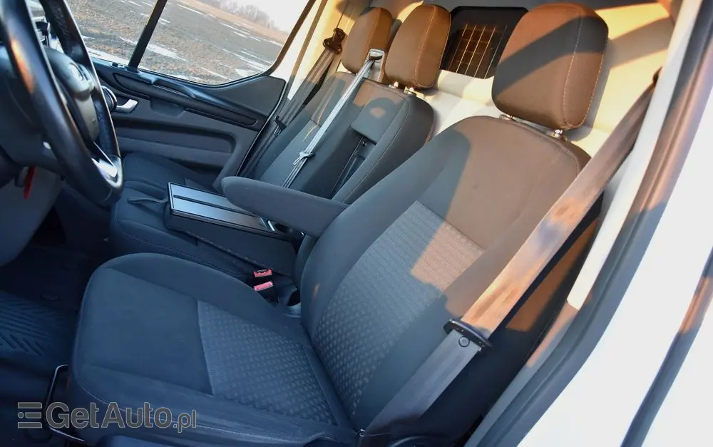 FORD TRANSIT CUSTOM 300 L2H1 