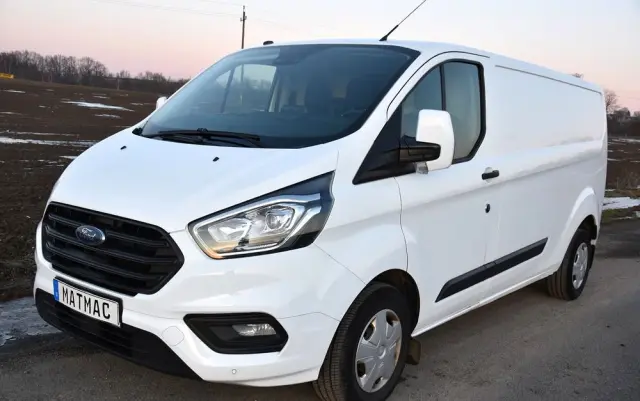 FORD TRANSIT CUSTOM 300 L2H1 