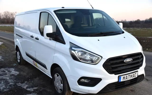 FORD TRANSIT CUSTOM 300 L2H1 