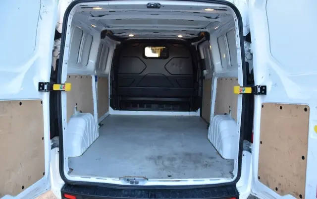 FORD TRANSIT CUSTOM 300 L2H1 