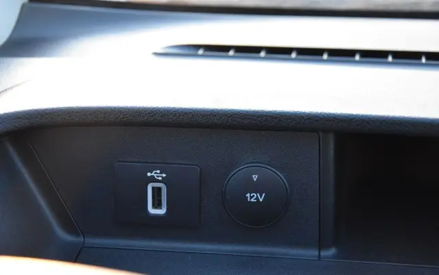 FORD TRANSIT CUSTOM 300 L2H1 