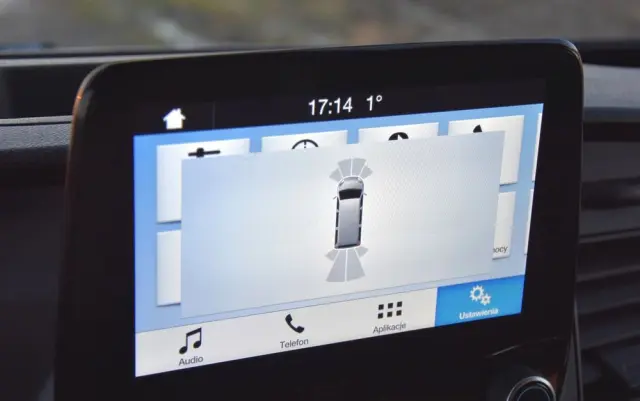 FORD TRANSIT CUSTOM 300 L2H1 