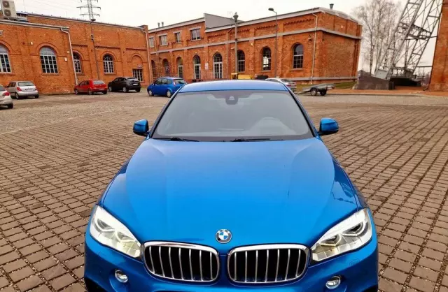 BMW X6 