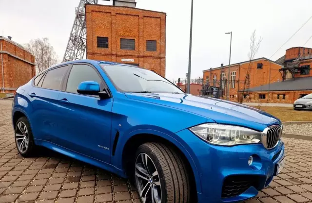 BMW X6 