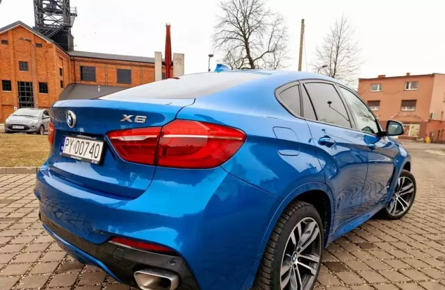 BMW X6 