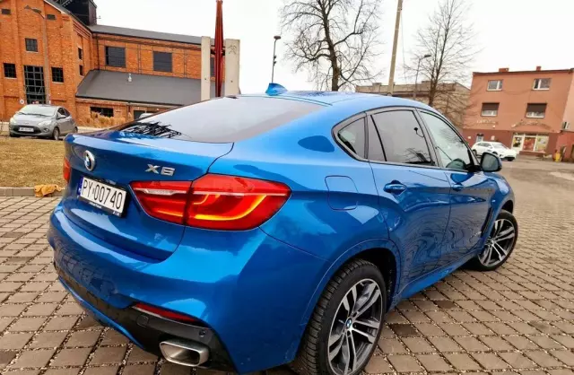 BMW X6 