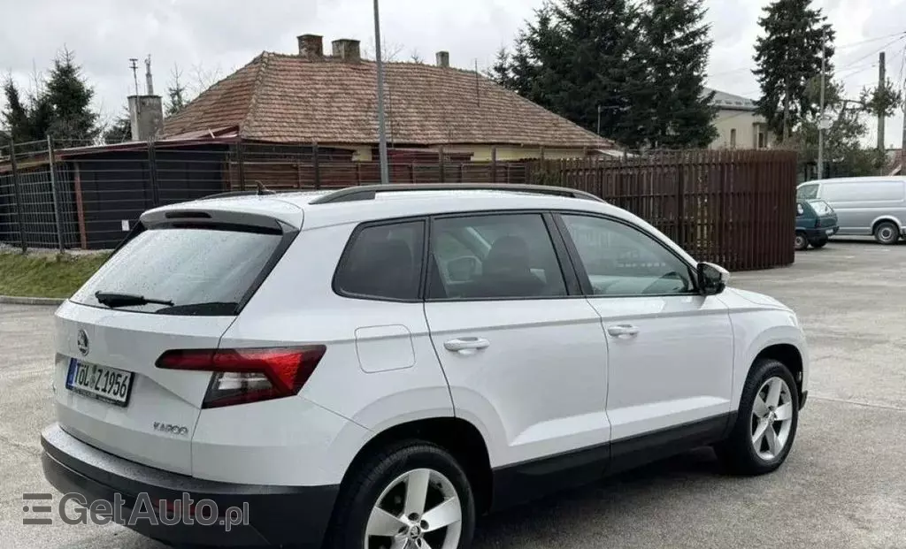 SKODA Karoq 
