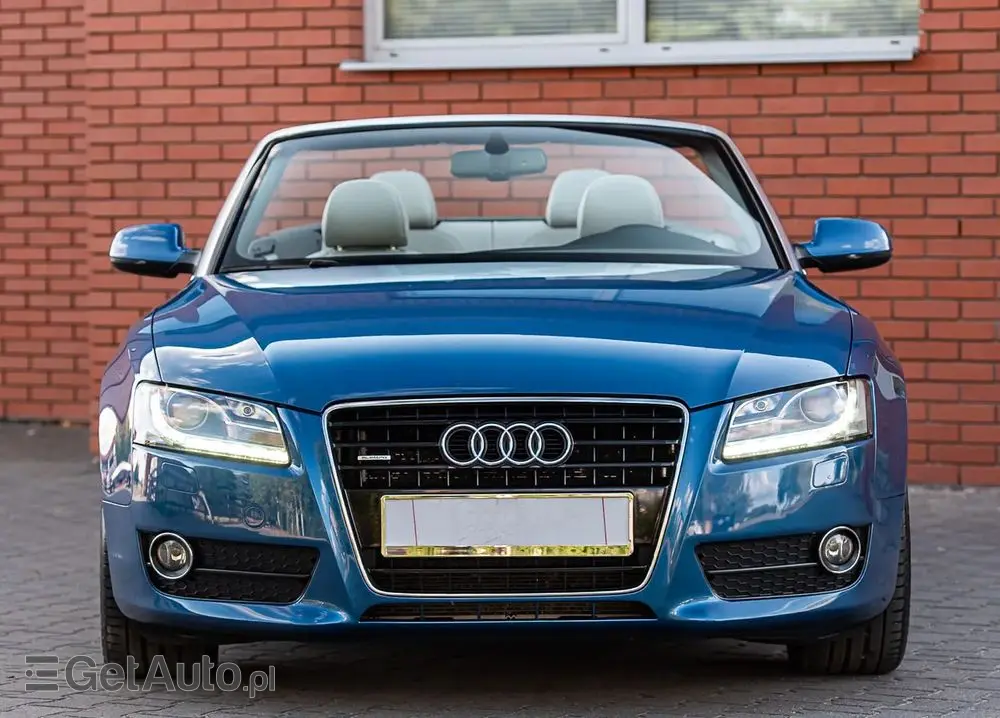AUDI A5 Cabrio 3.2 FSI quattro S tronic