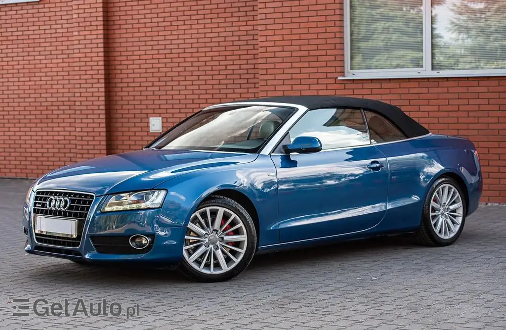 AUDI A5 Cabrio 3.2 FSI quattro S tronic
