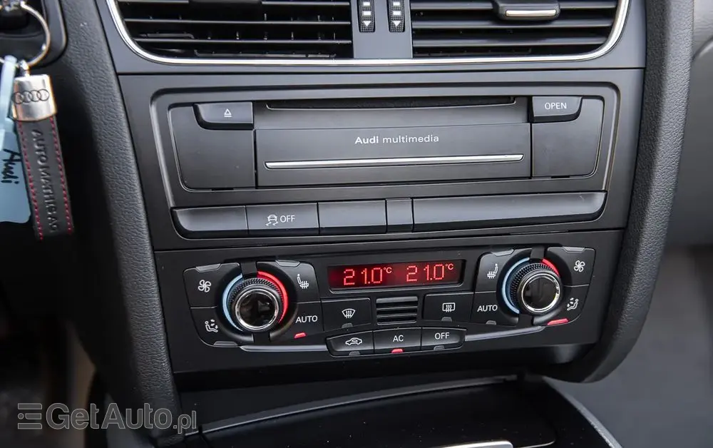 AUDI A5 Cabrio 3.2 FSI quattro S tronic