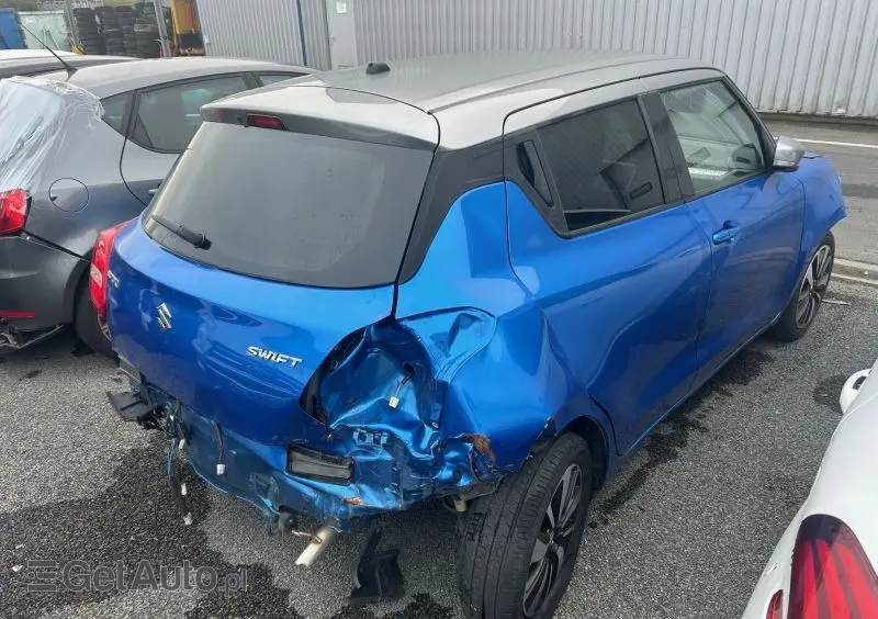 SUZUKI Swift 