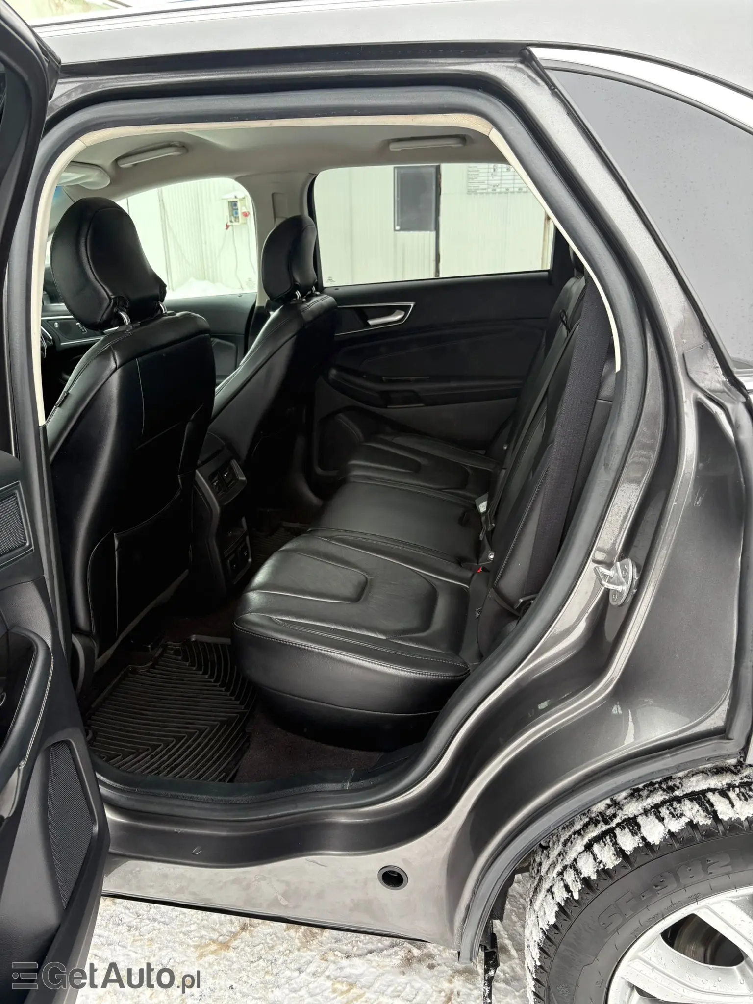 FORD Edge Titanium Aut.