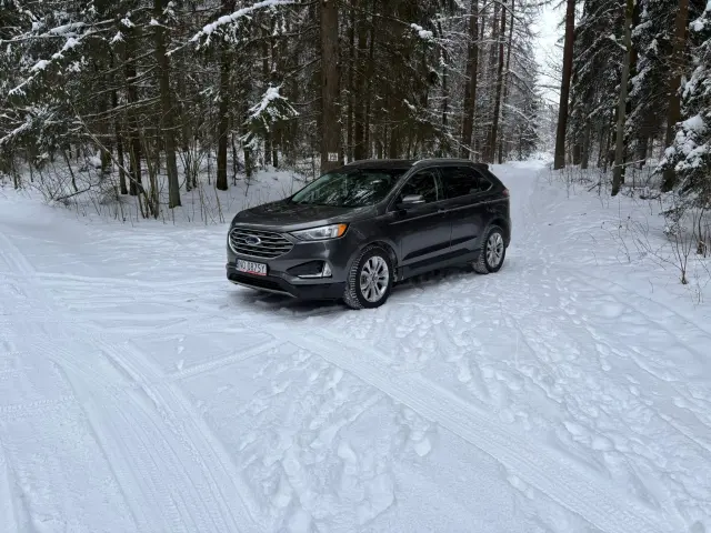 FORD Edge Titanium Aut.