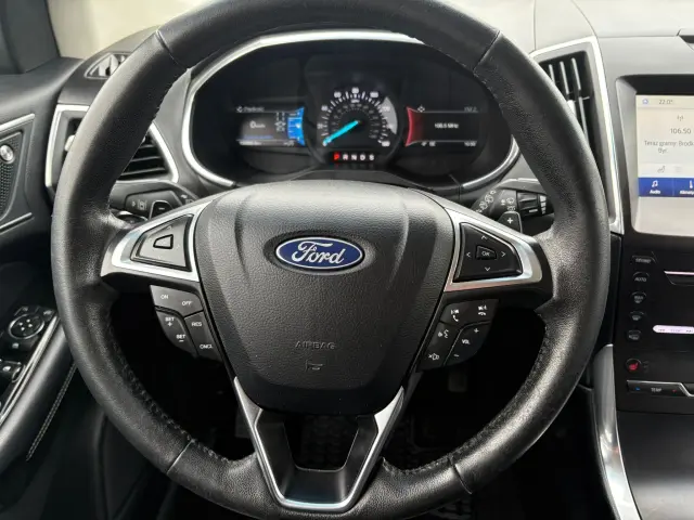 FORD Edge Titanium Aut.