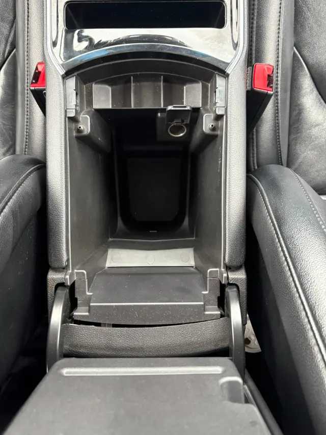 FORD Edge Titanium Aut.