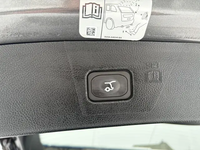 FORD Edge Titanium Aut.