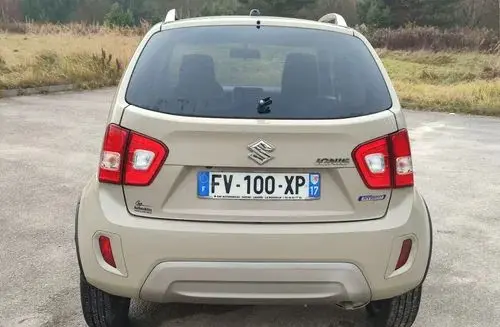 SUZUKI Ignis 