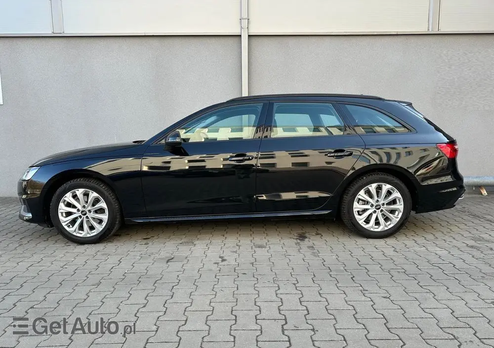 AUDI A4 Avant 35 TDI mHEV Advanced S tronic