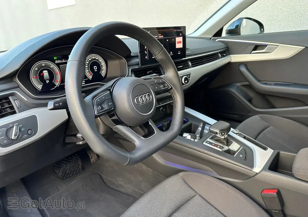 AUDI A4 Avant 35 TDI mHEV Advanced S tronic