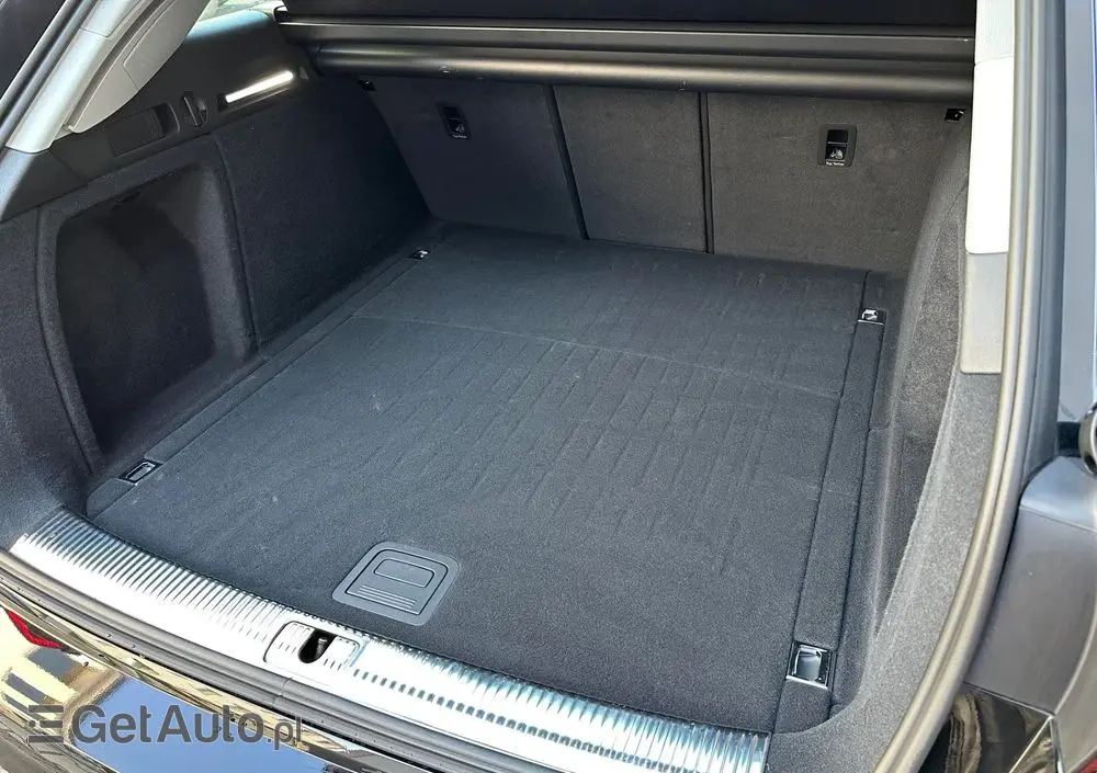 AUDI A4 Avant 35 TDI mHEV Advanced S tronic