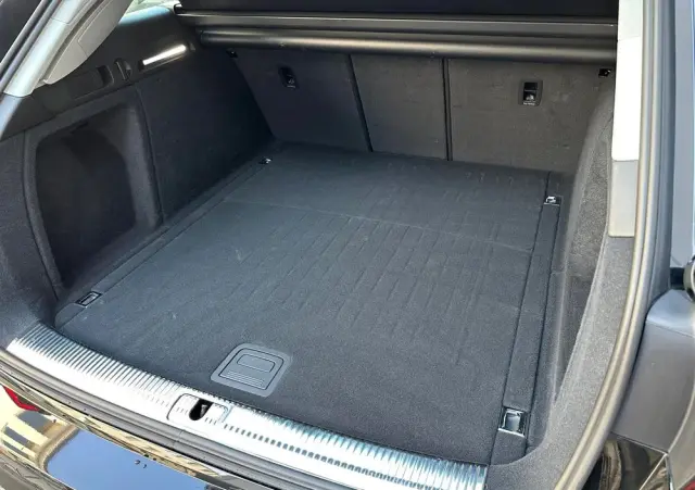 AUDI A4 Avant 35 TDI mHEV Advanced S tronic