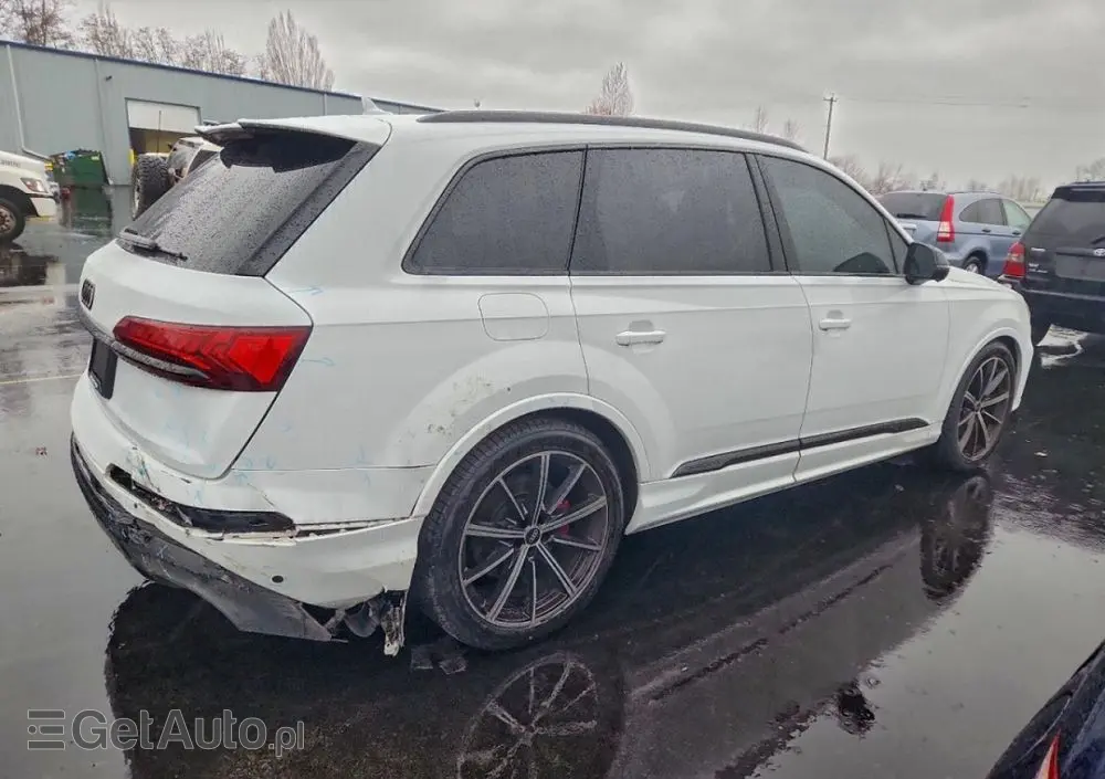 AUDI SQ7 