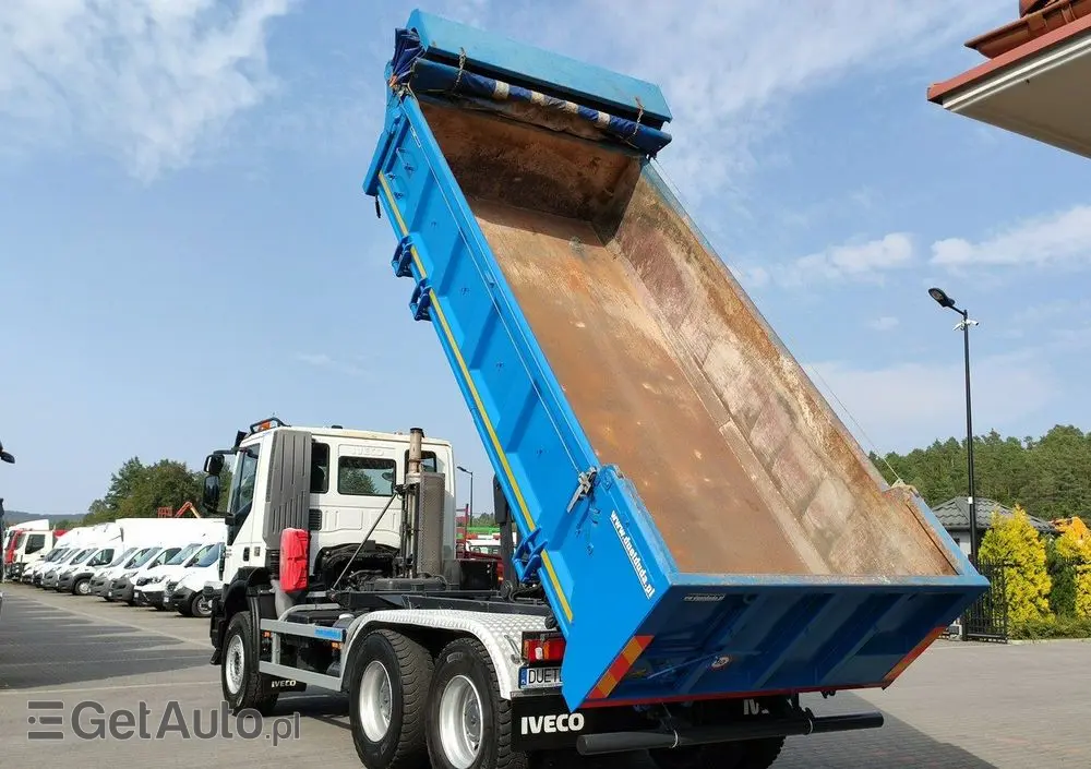 IVECO Trakker 360 EEV Manual 6x4 Wywrot 3-stronny Hydroburta Bok i Tył 