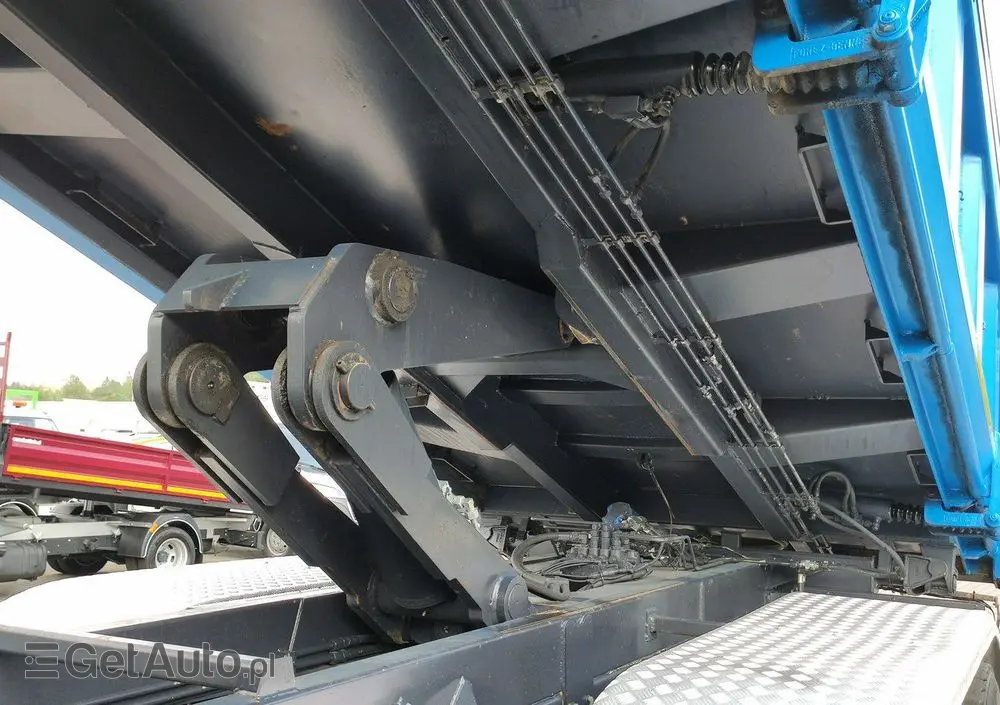 IVECO Trakker 360 EEV Manual 6x4 Wywrot 3-stronny Hydroburta Bok i Tył 