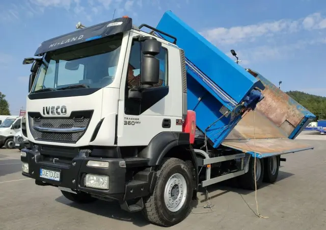 IVECO Trakker 360 EEV Manual 6x4 Wywrot 3-stronny Hydroburta Bok i Tył 