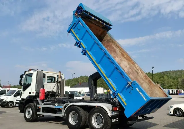 IVECO Trakker 360 EEV Manual 6x4 Wywrot 3-stronny Hydroburta Bok i Tył 