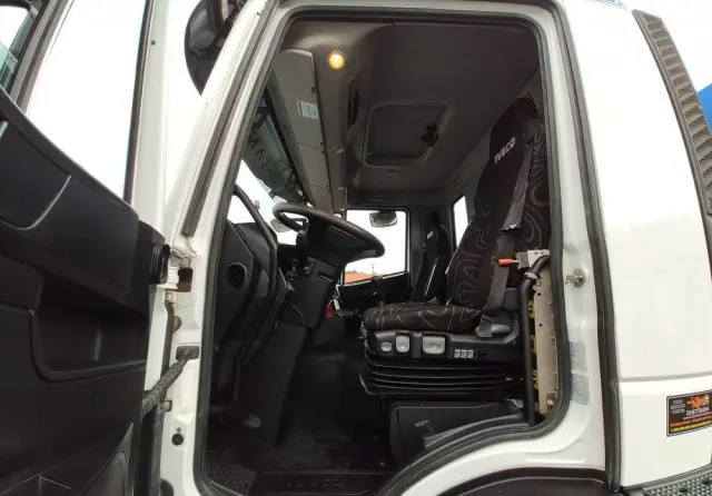 IVECO Trakker 360 EEV Manual 6x4 Wywrot 3-stronny Hydroburta Bok i Tył 