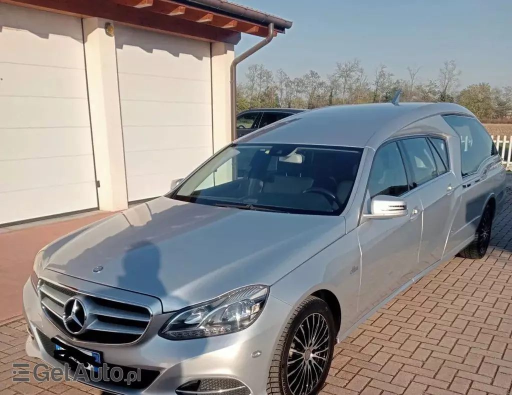 MERCEDES-BENZ Klasa E 