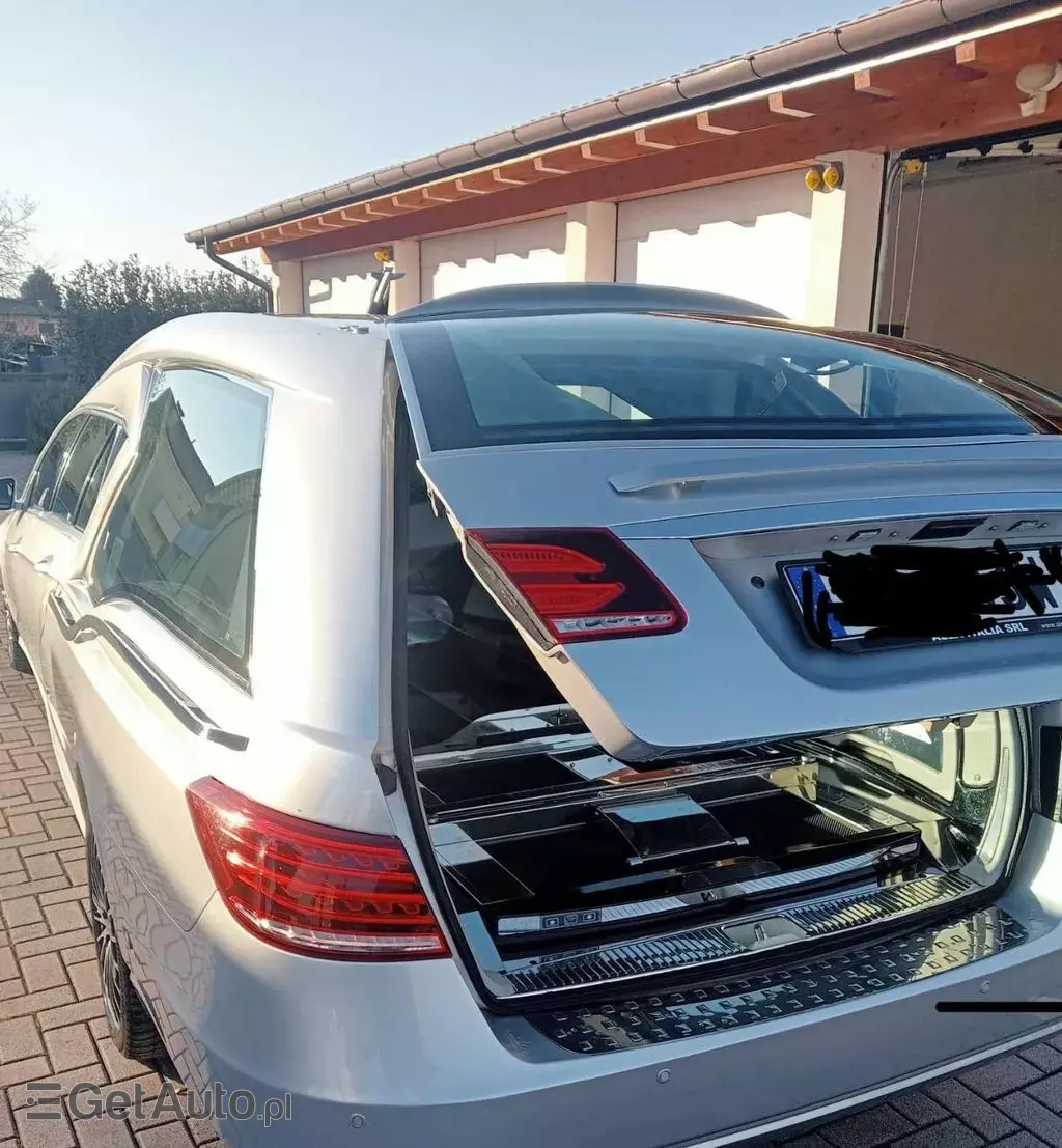 MERCEDES-BENZ Klasa E 