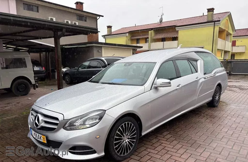 MERCEDES-BENZ Klasa E 