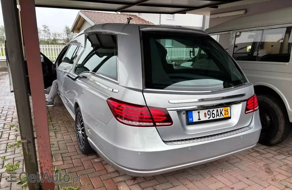 MERCEDES-BENZ Klasa E 