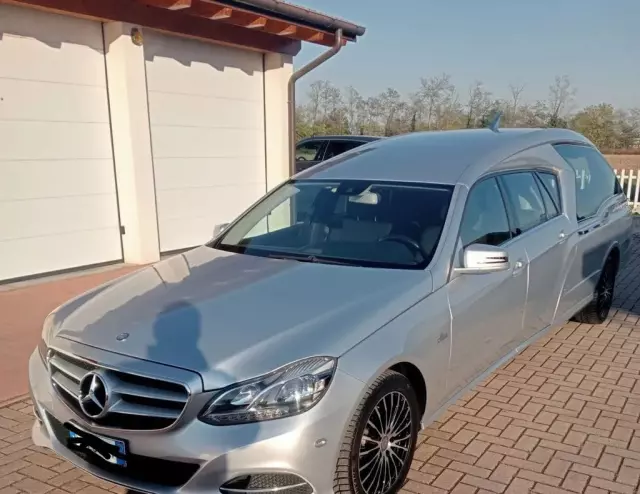 MERCEDES-BENZ Klasa E 