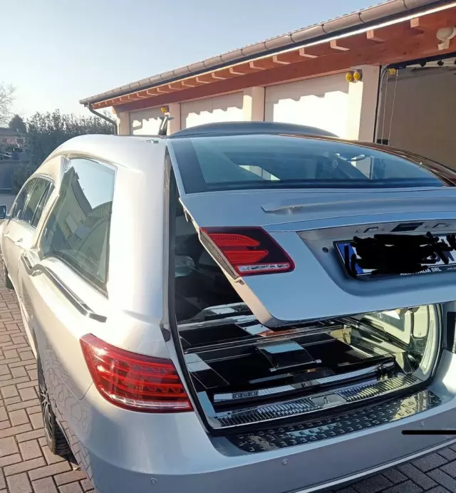 MERCEDES-BENZ Klasa E 