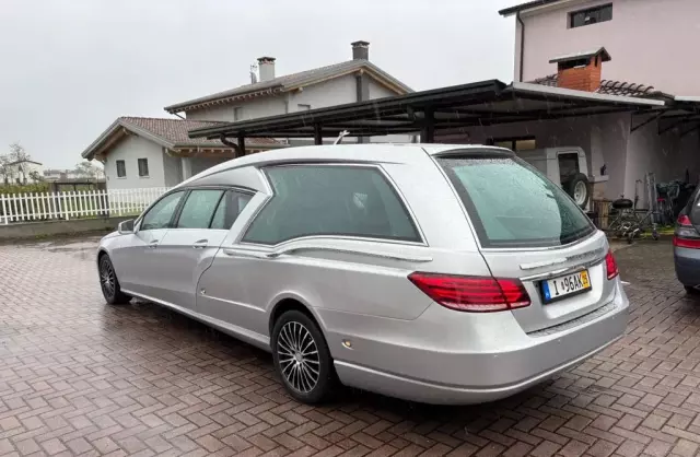 MERCEDES-BENZ Klasa E 
